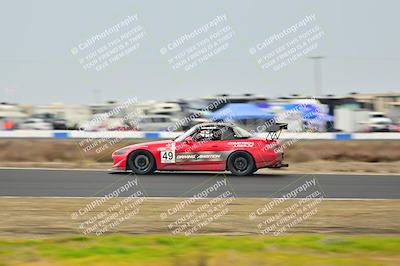 media/Jan-26-2025-CalClub SCCA (Sun) [[cfcea7df88]]/Group 1/Race/